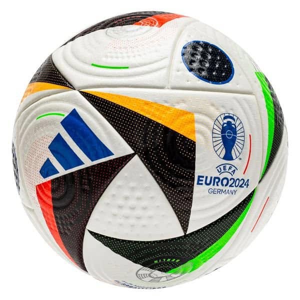 Adidas Fussballliebe Euro 2024